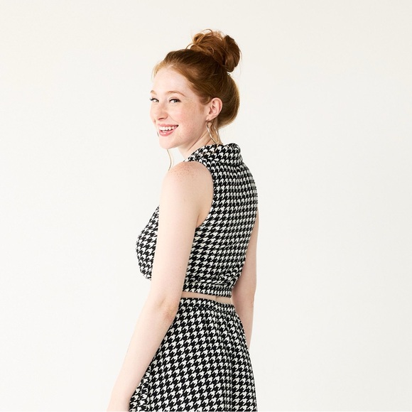 Black Houndstooth Collared Halter Top • Size M - Picture 8 of 8